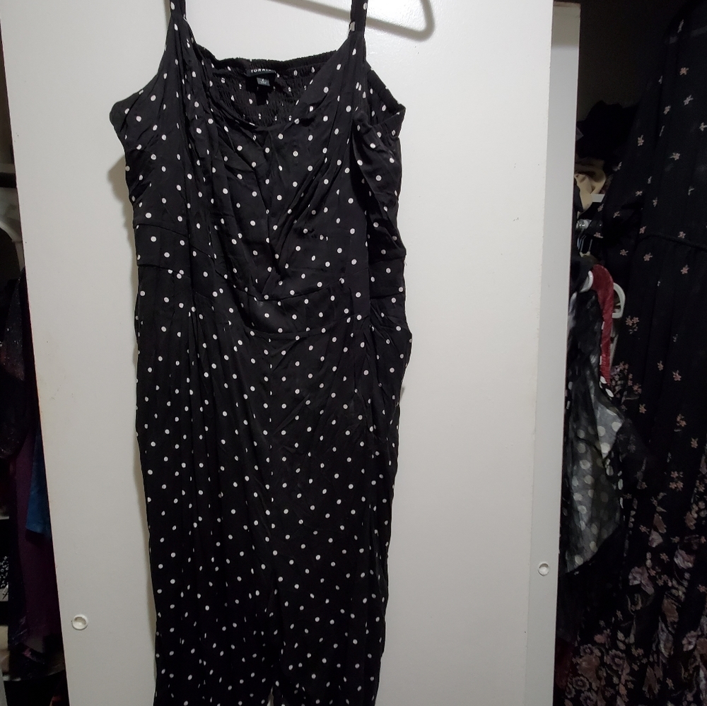 NWOT Unworn Torrid Jumpsuit Plus Size 4x Black & White Polka-dot